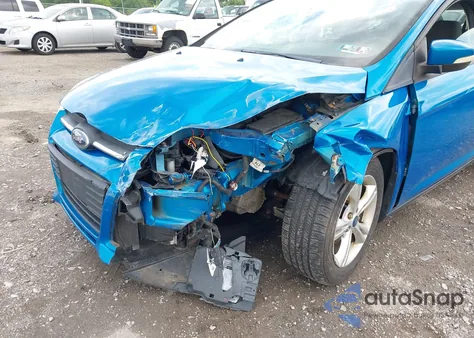 2013 Ford Focus Se из США, поврежденный, VIN 1FADP3K22DL305216